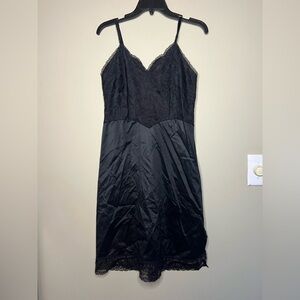 Vintage Vanity Fair Made In USA Black Lace Slip Nightgown Small